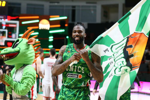 УНИКС продлил контракт с Джаленом Рейнольдсом