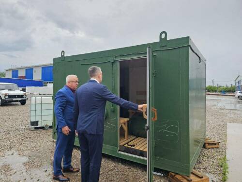 Мобильные пекарни и бани для бойцов изготавливают в Бугульме