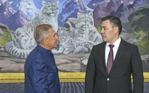 Минниханов в Киргизии: боорсоки, спасение снежных барсов и тюркское единство