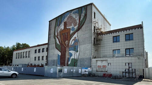 Айзатуллин рассказал, что в Татарстане ремонтируют 34 объекта молодежной инфраструктуры