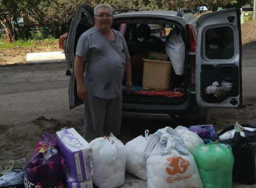 Из Челнов – с заботой: жители Комсомольского района собрали помощь бойцам СВО