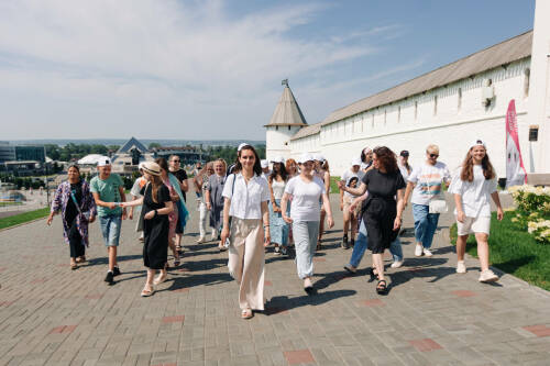 Как в Казани прошел музейный лагерь для глухих и слабослышащих подростков