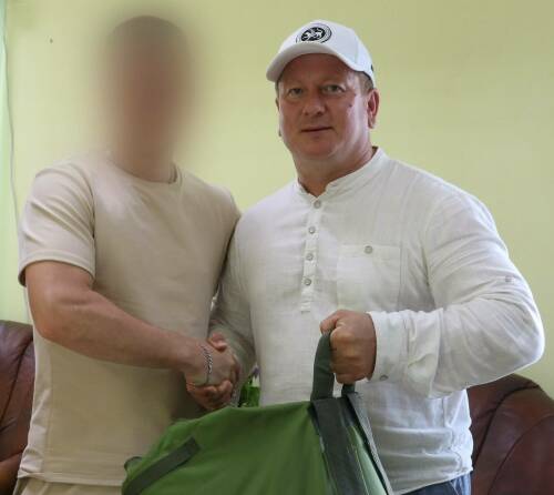 Боец с позывным Гром встретился с главой Мамадышского района