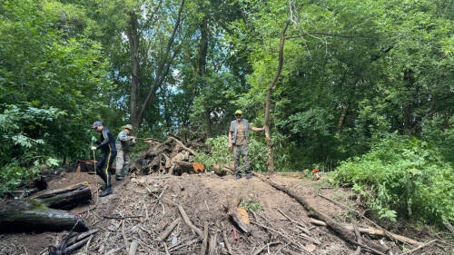 Сорок мешков пластика: в Татарстане продолжают очищать Казанку по проекту «Свободный ток»