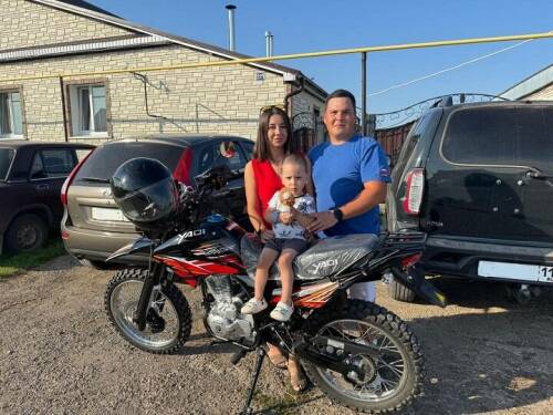 Семья из Новошешминска подарила бойцам СВО уже третий мотоцикл