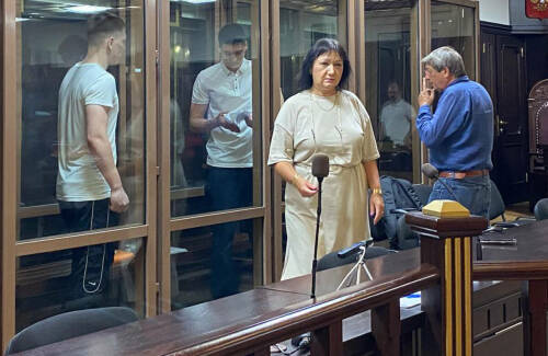 «Мой сын умер в муках»: суд в РТ выслушал мать убитого в драке на Ноксинском спуске