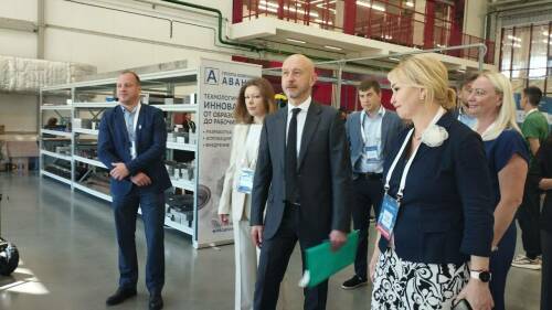 Владимир Желонкин пообщался с участниками чемпионата «Абилимпикс»