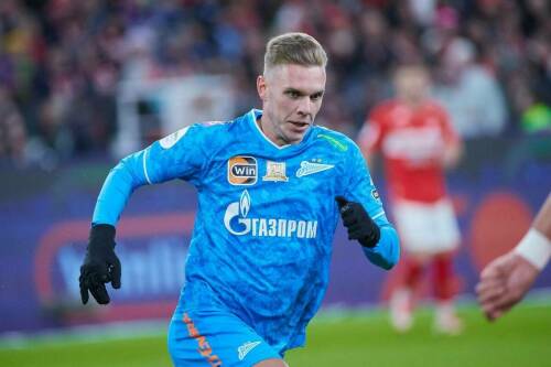 В «Зените» прокомментировали возможный уход Максима Глушенкова