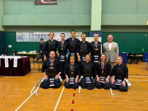 Мастера меча из Татарстана завоевали 4 медали на чемпионате в Гонконге