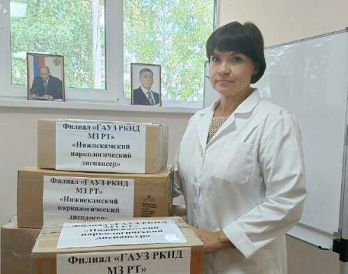 Нижнекамские медики собрали помощь для военных врачей в зоне СВО