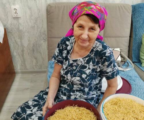 Домашняя лапша и молитва: как волонтер-инвалид из РТ согревает сердца солдат на СВО