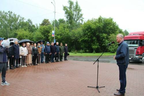 Глава Заинского района доставил гуманитарный груз по 12 фронтовым точкам