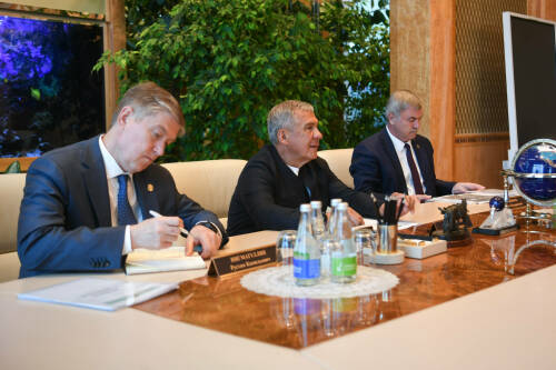 Минниханов и председатель «Автодора» обсудили развитие дорожной сети Татарстана