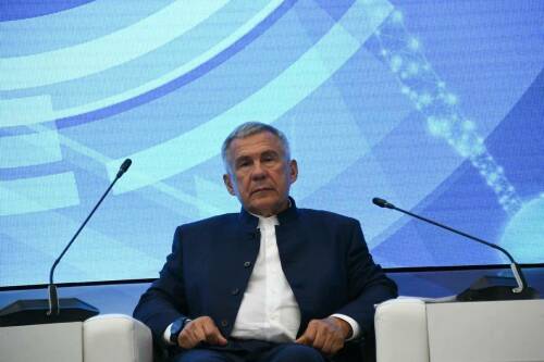 Минниханов выступил на пленарном заседании экономического форума в Кыргызстане