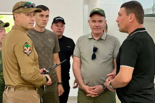 Делегация Татарстана оценила обновленный пищеблок городской больницы Рубежного