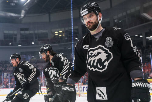 Стал известен капитан и его ассистенты в «Тракторе»