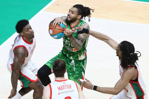 Прощание УНИКСа с Акун-Перселлом и красивый жест МБА-МАИ: трансферный гид Единой лиги ВТБ