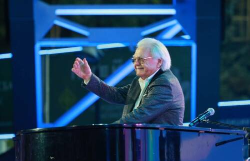 Юрий Антонов не смог выступить на «Новой волне» в Казани из-за проблем со здоровьем