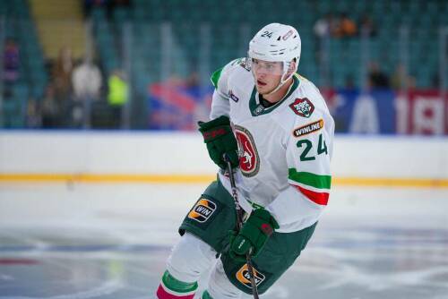 Нападающий «Ак Барса» Илья Сафонов: «Посмотрим, как СКА будет играть в сезоне»