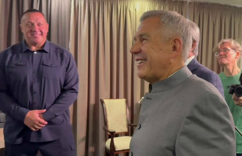 Спортсмен Михаил Кокляев удивил Рустама Минниханова пением на татарском языке