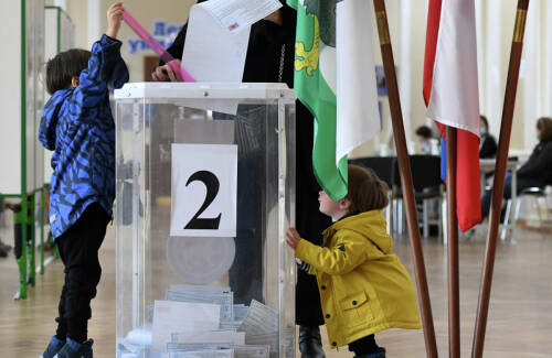 Волонтеры на участках и голосование на дому: как идет подготовка к выборам Раиса РТ