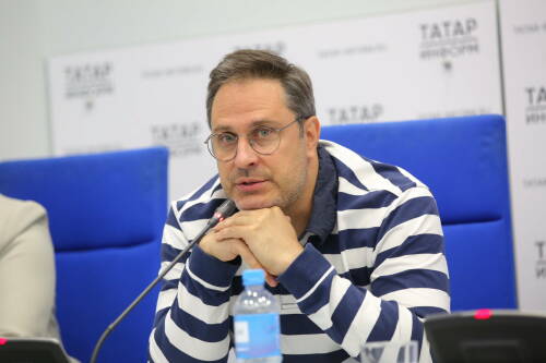 Народный артист РТ Илья Славутский рассказал о своем участии в «Голосах Казани»