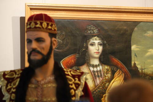 В Казанской Ратуше открылась выставка «Дивное место… в мире этот город Казань»