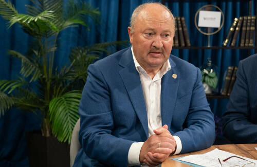 Национальная выпечка и гимны от артистов: как пройдут выборы Раиса Татарстана в Москве