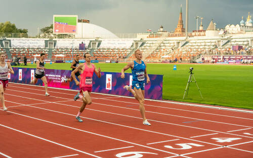 «Казань – это эталон»: как Леонов и вездесущий Губерниев открыли ЧР по легкой атлетике