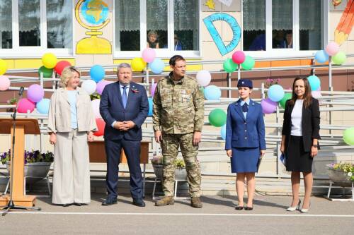 Участник «Батырлар» Лядов напутствовал первоклассников в Верхнем Услоне