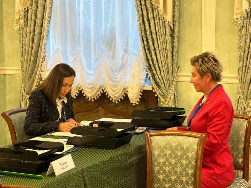 Татарстанцы голосуют за Раиса республики в Москве