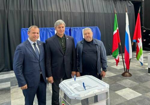 Глава Верхнеуслонского района Евгений Варакин проголосовал в Иннополисе