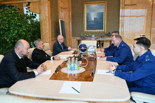 Раису РТ представили назначенного Казанского межрайонного природоохранного прокурора