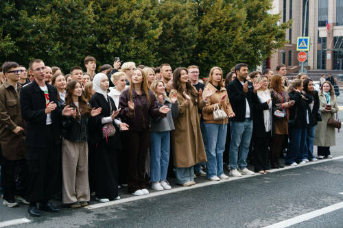 Спасибо за возможности: молодежь РТ поздравила Минниханова с вступлением в должность