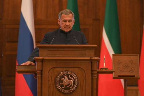 Рөстәм Миңнеханов Татарстан Рәисе вазифаларын үтәүгә кереште
