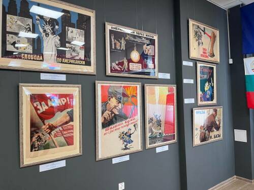 В казанском музее «История юстиции» открылась выставка послевоенных плакатов СССР