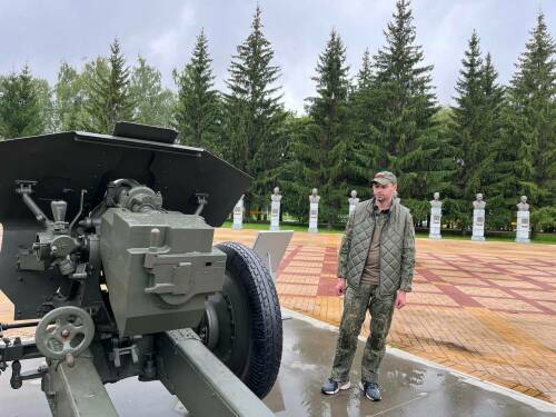 «Страшно бывает каждый день, но я думаю о родных»»: путь бойца из Тукаевского района