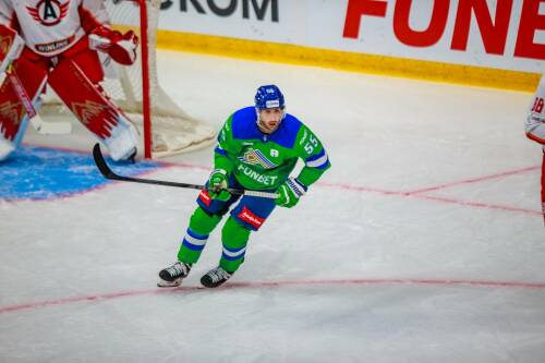 Александр Хмелевский подписал контракт с «Ак Барсом»