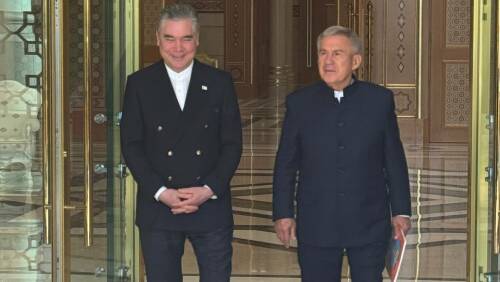 Минниханов прибыл в Туркменистан для участия в торжествах по случаю Дня независимости