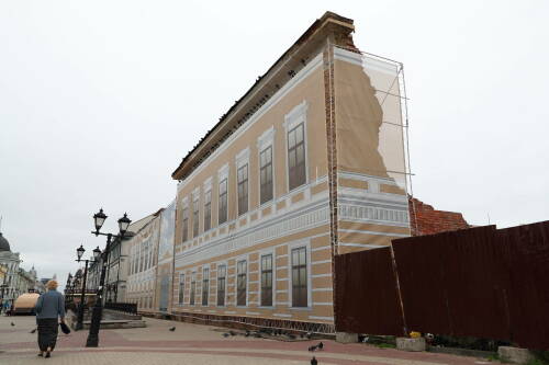 В Казани на улице Баумана продолжаются работы по реставрации домов купца Щетинкина