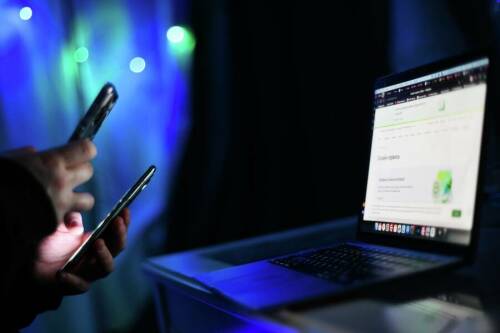 «Часто они знают, что работают на аферистов, но продолжают»: МВД о курьерах мошенников