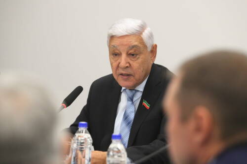 Мухаметшин: «Проводится серьезная работа по сохранению национальной идентичности»