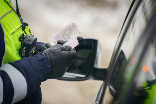 Автоюрист Славнов объяснил, могут ли в России пожизненно лишить прав