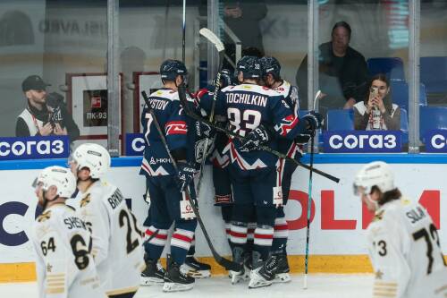 Дубль Жафярова принес «Нефтехимику» волевую победу над «Адмиралом» в матче КХЛ