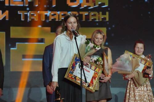 Вероника Кудерметова пропустит часть сезона, чтобы восстановиться поле операции