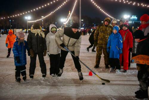Семейный праздник на льду: в Челнах прошел фестиваль зимних забав «Ялкыш»