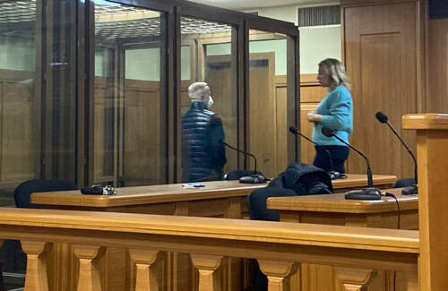 «Заложил машину, чтобы заплатить»: что сказал в суде дававший взятку экс-судье Набиеву