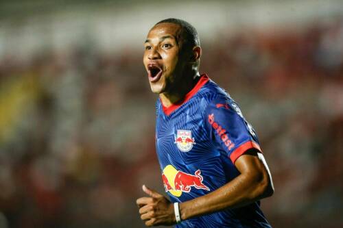 Полузащитник «Ред Булл Брагантино» Джон Джон близок к переходу в «Зенит»