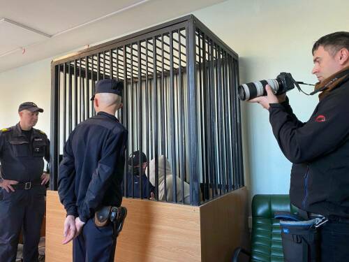 В Казани суд оставил в СИЗО автомошенников, обманувших клиентов на 30 млн рублей