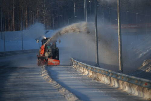 Региональные автодороги в Татарстане от снега очищают 305 единиц спецтехники